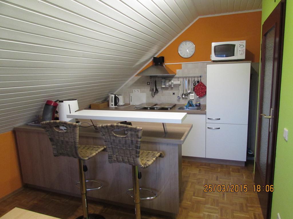 Eifel-Landhaus Ferienwohnungen "Em Gardestueffje" Mechernich Habitación foto